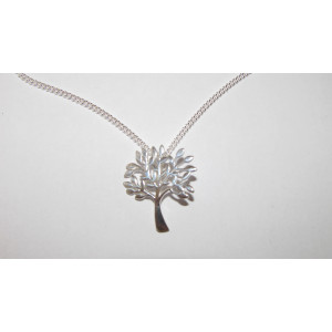 Silver tree of life pendant
